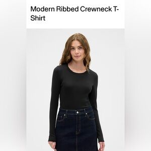 Gap Modern Black Ribbed Long Sleeve Top size small